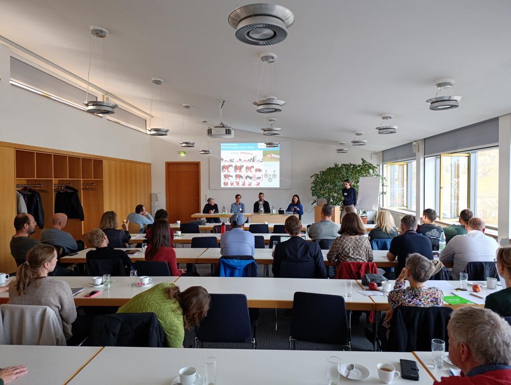 Podiumsdiskussion