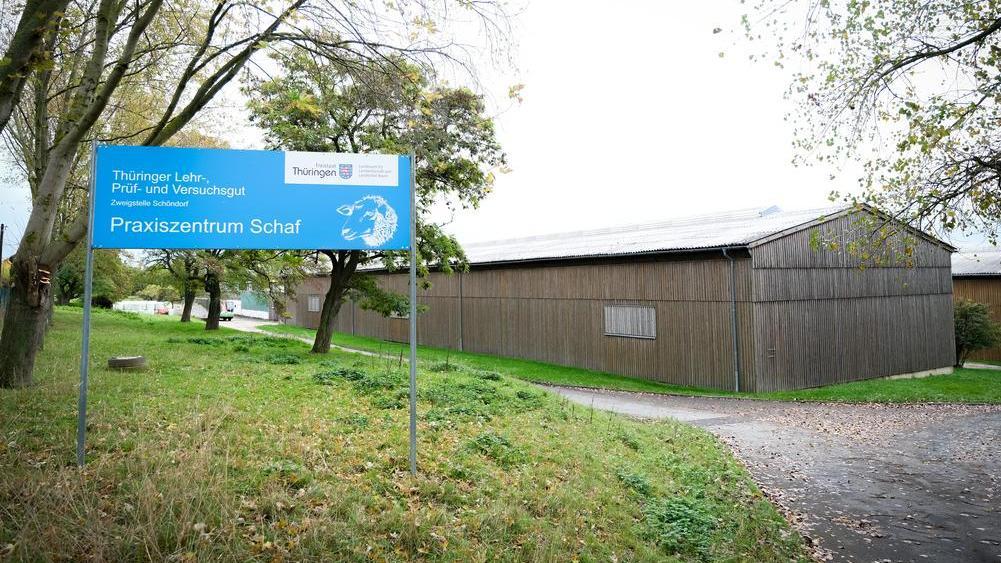 Eingang Zweigstelle Schöndorf des TLPVG